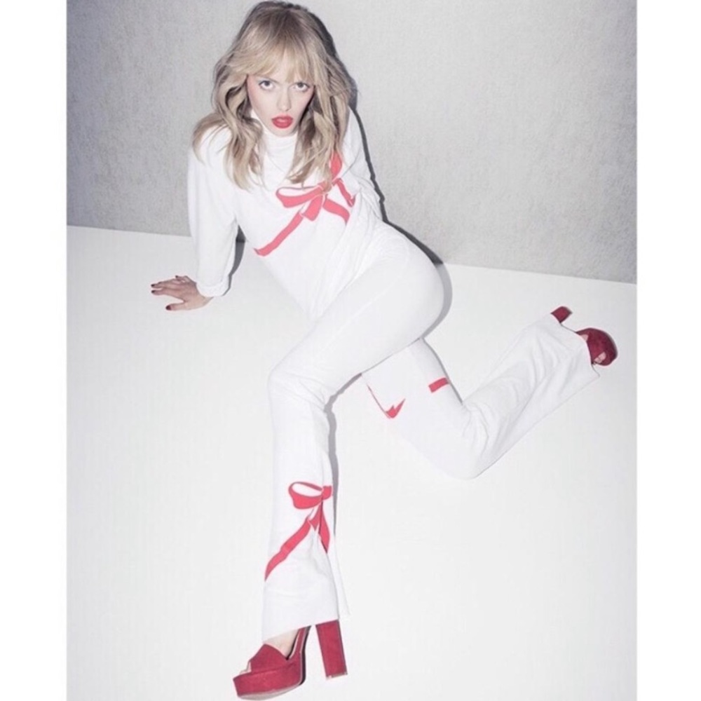 Wild fox  bow sweatshirt
